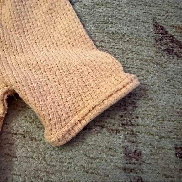 Free People• Sunset Drive Coral top size XS - Picture 5 of 15